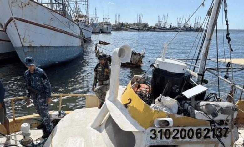 Aseguran embarcación por pesca ilegal frente a costas de Campeche