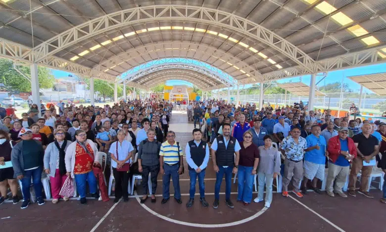 Bienestar entrega 787 tarjetas de programas sociales en Ciudad del Carmen, Campeche