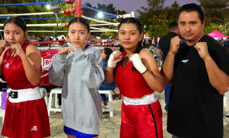 Campeche y Champotón protagonizan vibrantes peleas amateur en el Parque Siglo XXI