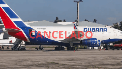 Cuba enfrenta suspensión de combustible para aviación por crisis energética
