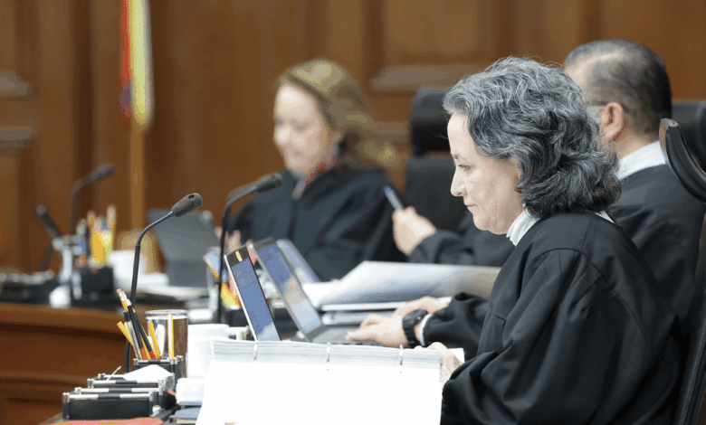 La SCJN no alcanzó la mayoría calificada para modificar con efectos generales el límite de 5 gramos de posesión de cannabis, aunque concedió un amparo individual que obliga a analizar cada caso según su contexto.