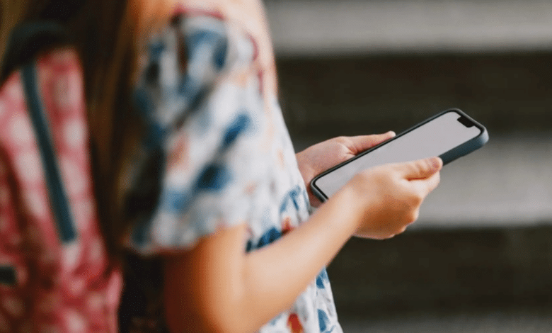 Regula Campeche uso de celulares en escuelas