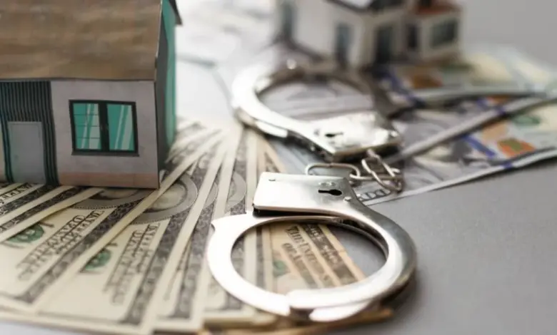 Denuncian falsificación de documentos y fraudes de vivienda en Campeche