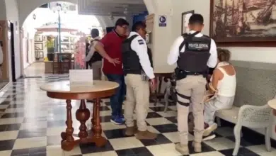 Frustran extorsión telefónica contra turistas en hotel de Campeche