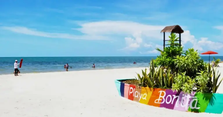Playas ideales de Campeche para disfrutar en Semana Santa