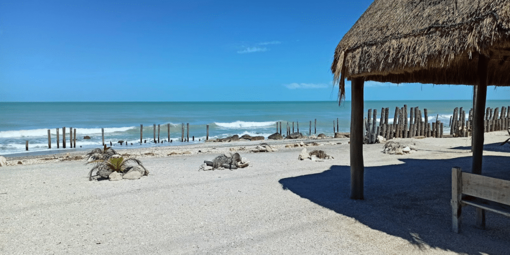 Revisan condiciones de balnearios en Ciudad del Carmen