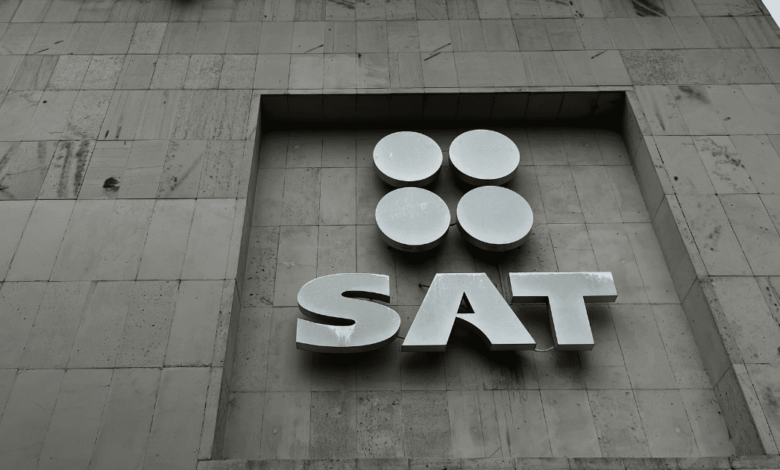 SAT llama a empresas a revisar el pago de impuestos de 2022 y 2023