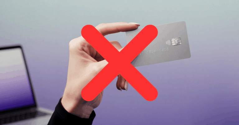 Cancelación de tarjetas de crédito en México crece en 2026 pese al impulso hacia pagos digitales