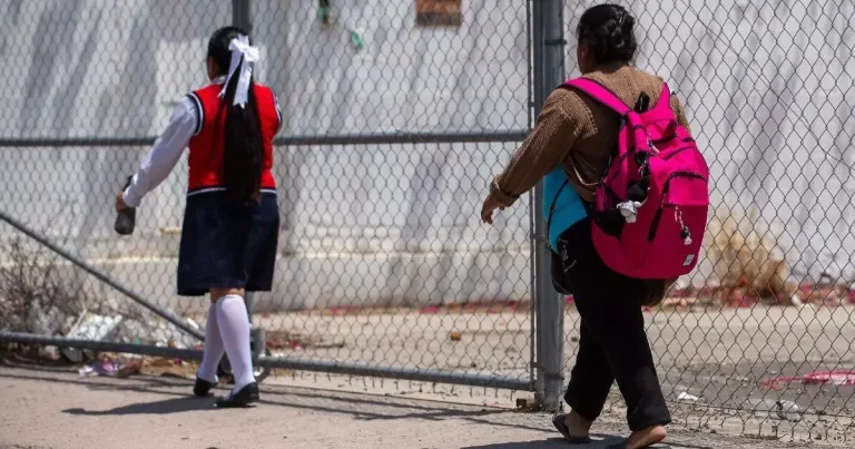 evalúan en campeche adelantar salida de escuelas por calor extremo