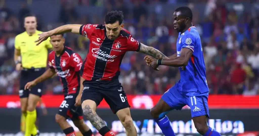 cruz azul vs atlas de cuartos de final de ida del clausura 2026 (2)