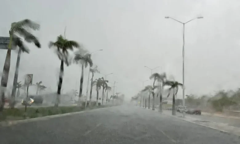 Onda Tropical 7 mantendrá lluvias y ambiente caluroso en Campeche