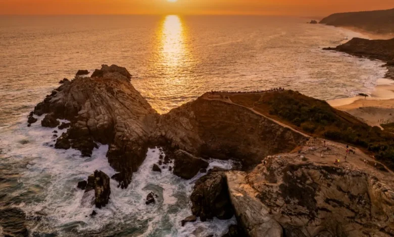 Pozas naturales y refrescantes en Punta Cometa (Foto de Sectur Oaxaca)