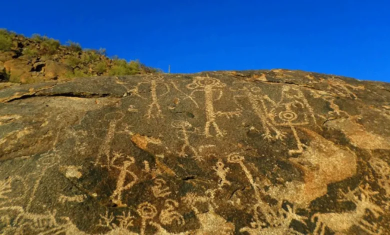 la proveedora, el impresionante museo de petrograbados al aire libre que resguarda la historia del desierto sonorense