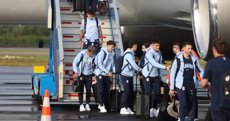 la selección de uruguay ya está en méxico para iniciar su concentración mundialista