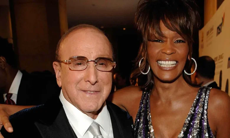 muere clive davis, impulsor de whitney houston