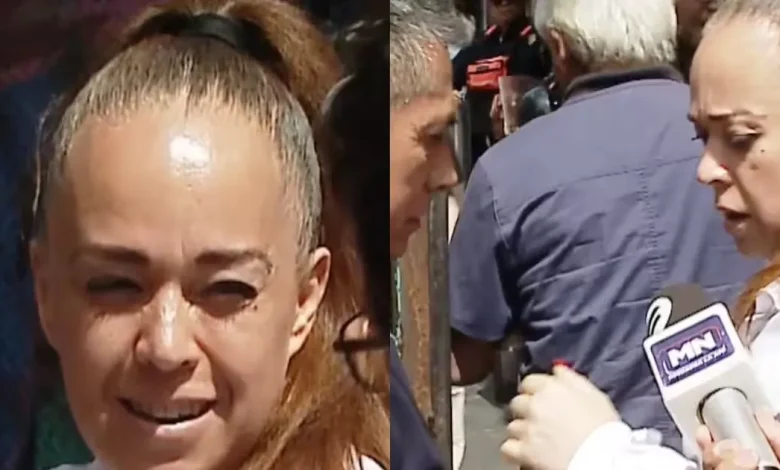 mujer que solicita identificación en el zócalo se vuelve viral en redes sociales