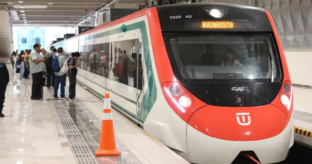 tren lechería aifa supera el millón de pasajeros a mes y medio de su inauguración (1)