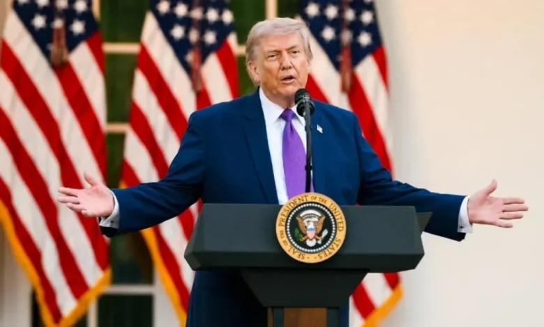 trump asegura que buques retoman tránsito por el estrecho de ormuz tras acuerdo con irán