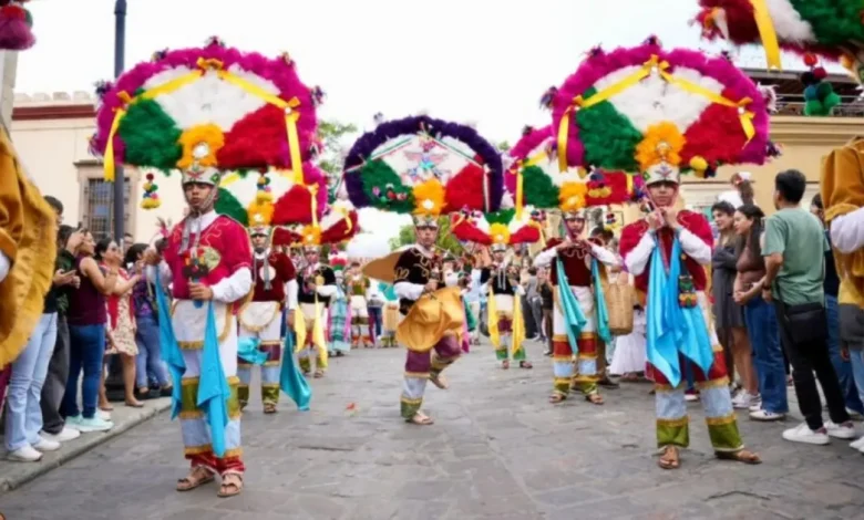 convites en oaxaca la tradición que llena de música y color la guelaguetza
