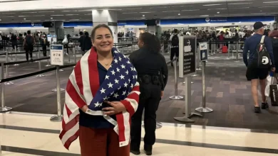 dena karari regresa a estados unidos tras 566 días retenida en irán