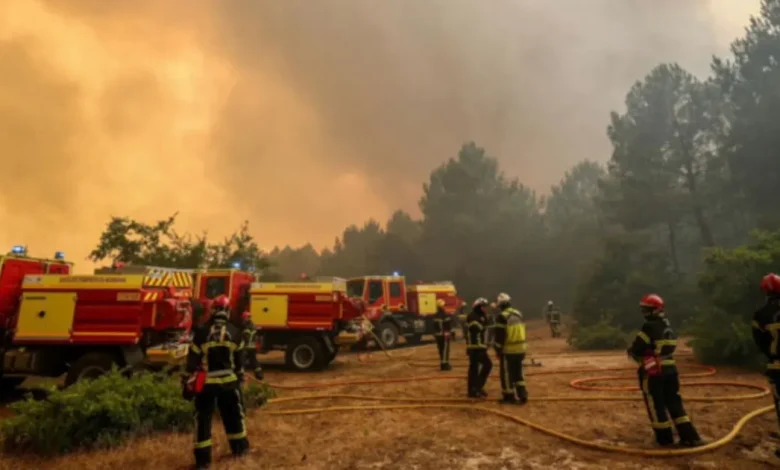 incendios forestales en grecia dejan tres bomberos muertos mientras españa estabiliza megaincendio