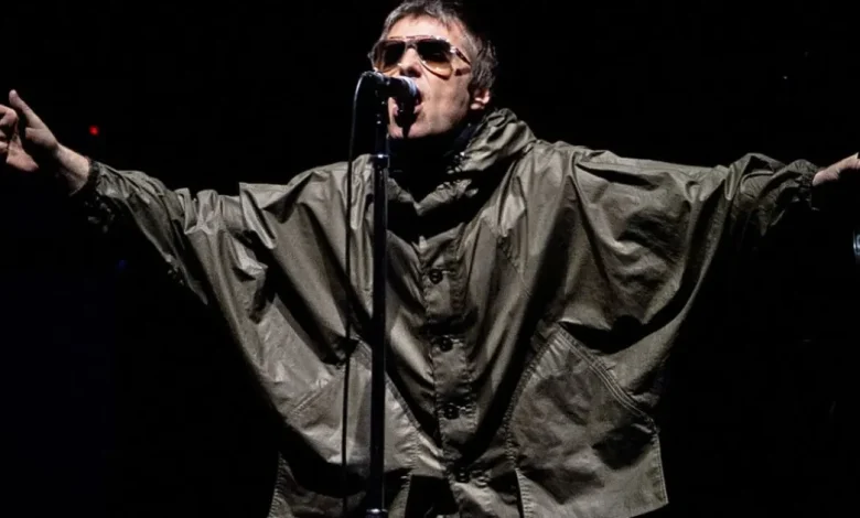 liam gallagher celebra triunfo de inglaterra ante méxico