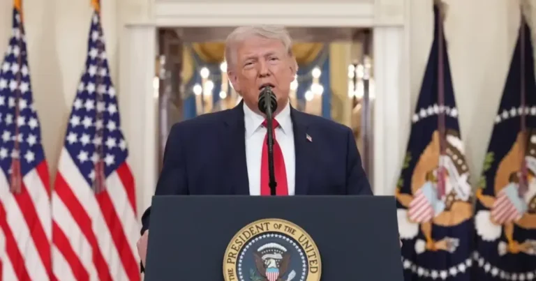 trump afirma que irán busca negociar con estados unidos en medio de nueva tensión en el estrecho de ormuz