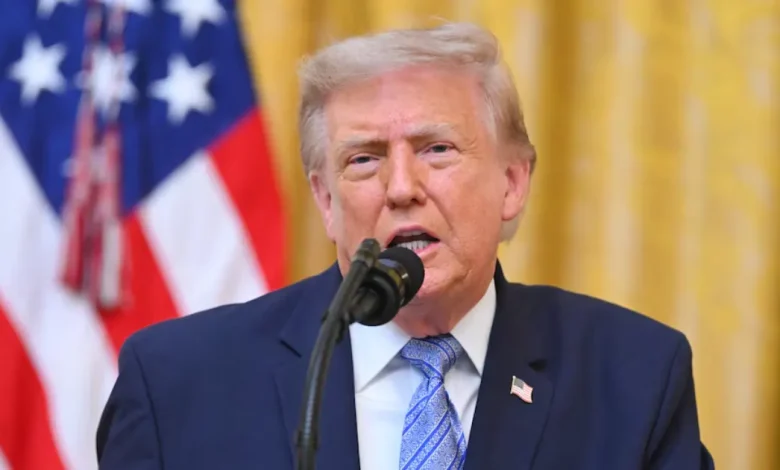 trump desclasifica archivos de inteligencia y acusa a china de intervenir en elecciones de ee. uu