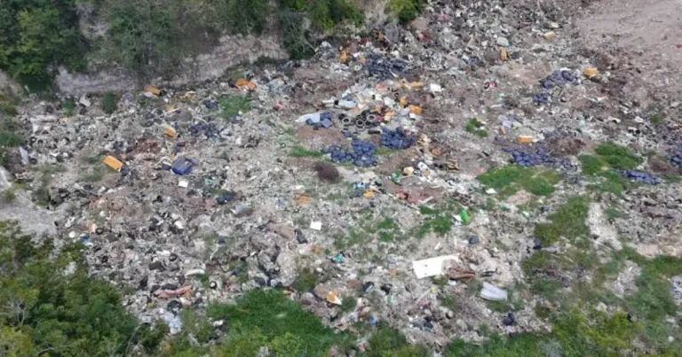 campeche investiga basurero clandestino en cementerio