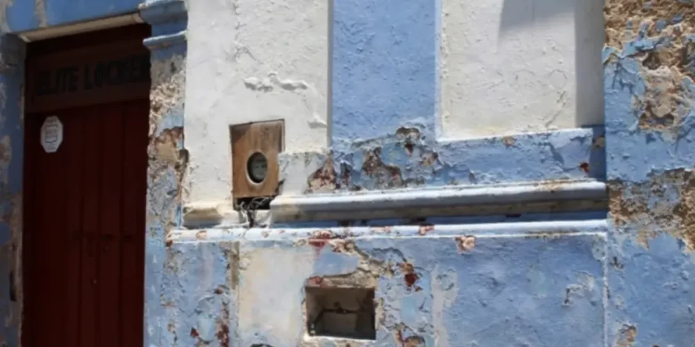 casona se cae a pedazos en el centro de campeche