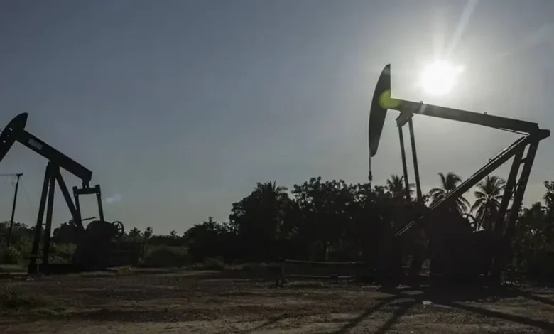 Acuerdo petrolero entre Estados Unidos y Venezuela será concesión de un siglo