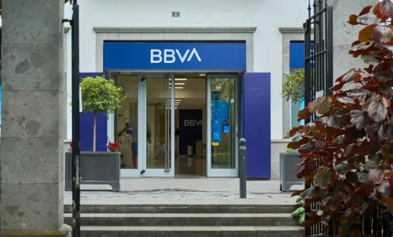 Cambio de horarios de BBVA México, esto debes saber sobre la atención en bancos