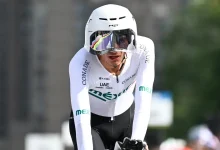 isaac del toro va por el podio en el mundial de montreal