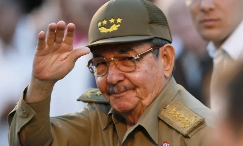juez de miami ordena histórico arresto de raúl castro