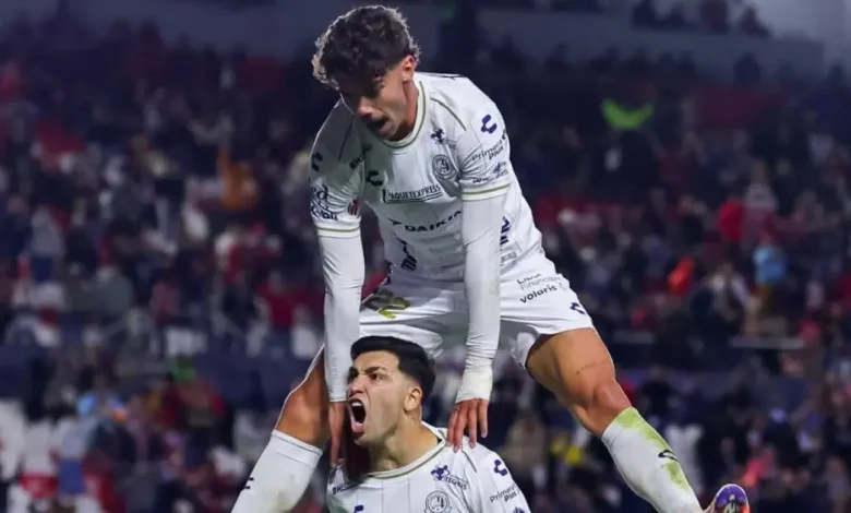 san luis vence 2 1 a querétaro y mueve la pelea por las posiciones en liga mx